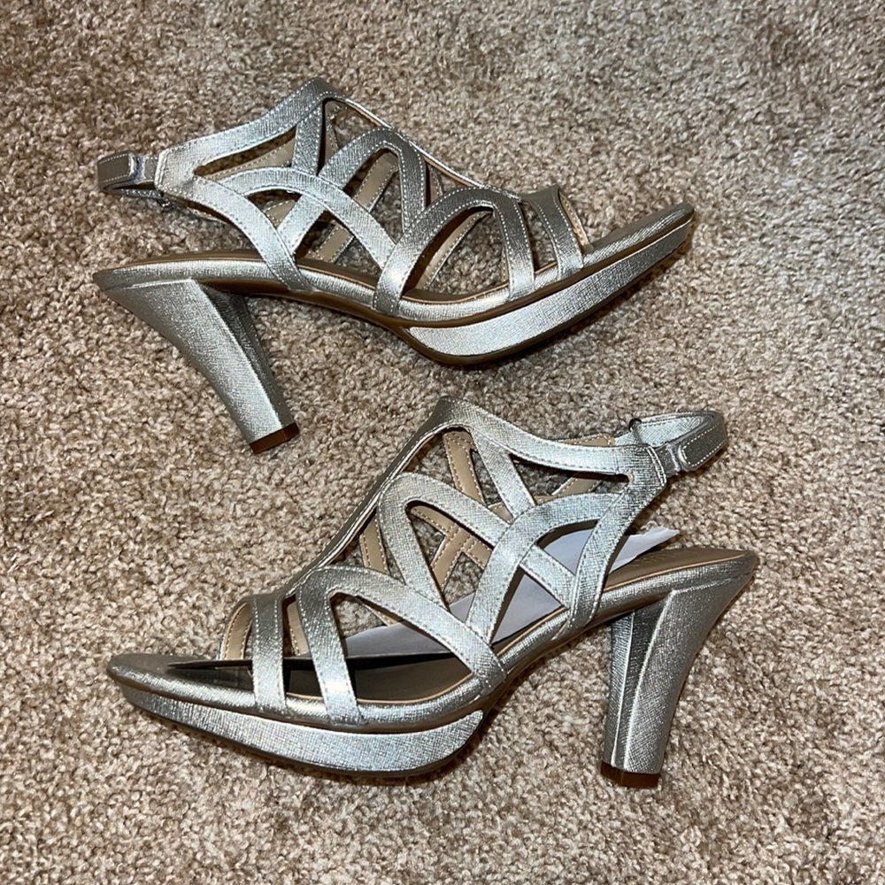 Nautralizer heels